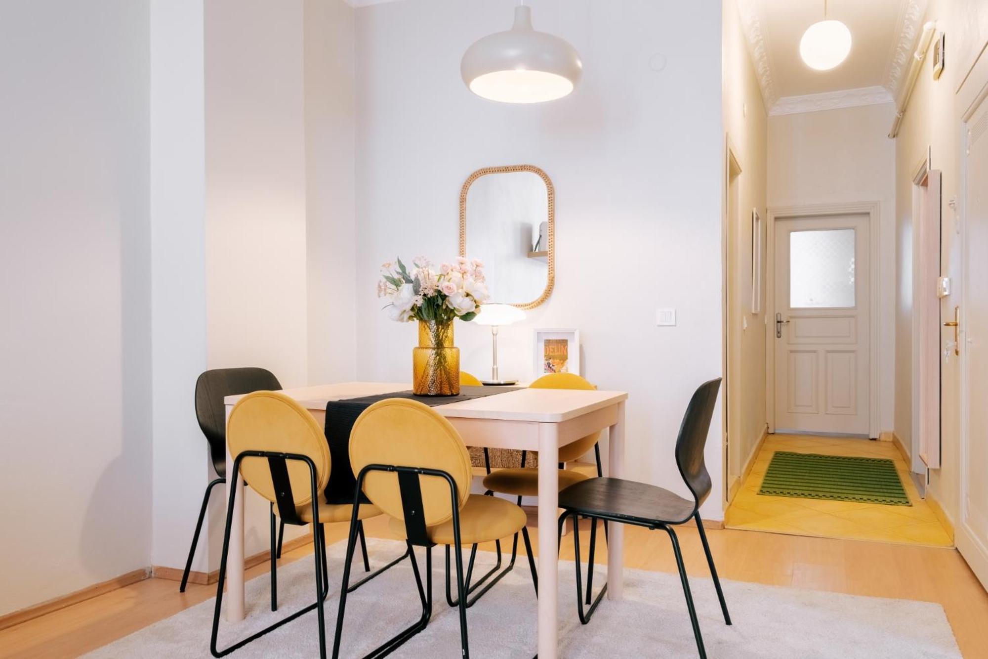 Appartement Chic Spacious Flat Near Istiklal Avenue In Beyoglu